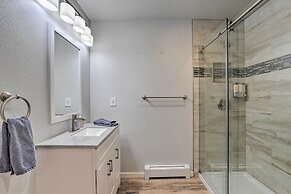 Rustic Anchorage Hideaway: Walk to Coastal Trail!