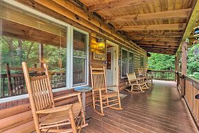 Mountain-view Maggie Valley Home w/ 2 Decks!
