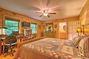 Mountain-view Maggie Valley Home w/ 2 Decks!