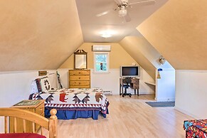 Lake Cabin in Honor w/ Hot Tub, Dock & Sauna!
