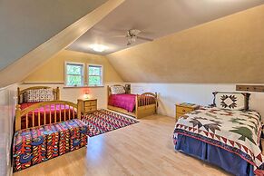 Lake Cabin in Honor w/ Hot Tub, Dock & Sauna!