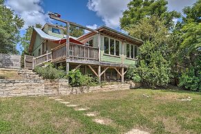Pet-friendly Austin Home w/ Deck, Yard, & Views!