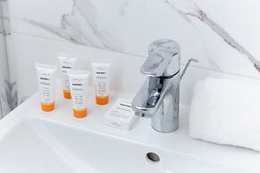 Elegant Studio in Krakow by Renters