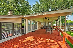 Cedar Creek Reservoir Home w/ Deck & Dock