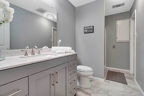 Cedar Creek Reservoir Home w/ Deck & Dock