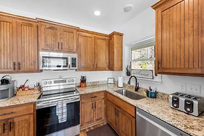 Charming Murphy House With Deck & River Views!