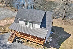 Charming Murphy House With Deck & River Views!