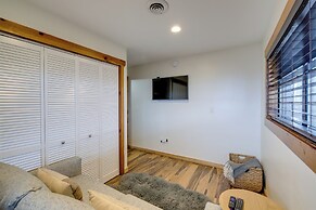 Deck & Hot Tub: Mtn-view Gatlinburg Cabin