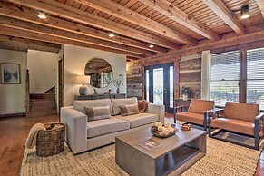 Deck & Hot Tub: Mtn-view Gatlinburg Cabin