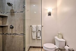 Deck & Hot Tub: Mtn-view Gatlinburg Cabin