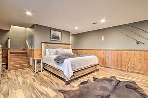 Deck & Hot Tub: Mtn-view Gatlinburg Cabin