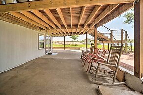 Waterfront Kingsland Home w/ Boat Dock & Slip