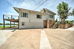 Waterfront Kingsland Home w/ Boat Dock & Slip