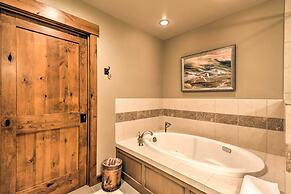 Expansive Bigfork Resort Retreat on Flathead Lake!