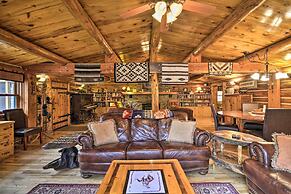 'honeys' Log Cabin w/ Trail Access & Views!