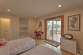 Yonkers Apt w/ Balcony: Walk to Train Station!