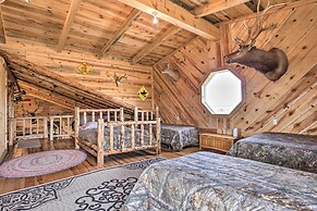 Secluded Belle Fourche Cabin: Group Friendly!