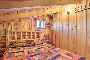 Secluded Belle Fourche Cabin: Group Friendly!