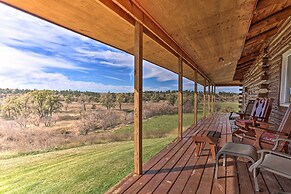 Secluded Belle Fourche Cabin: Group Friendly!