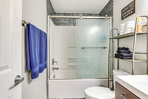 Boise Home w/ Hot Tub, Yard ~ 5 Mi to Dtwn!