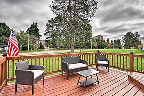 Quaint Pequot Home < 1 Mi From Lake Access!