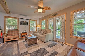 Waterfront Cottage in Fort Towson w/ 2 Decks!