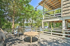 Waterfront Cottage in Fort Towson w/ 2 Decks!