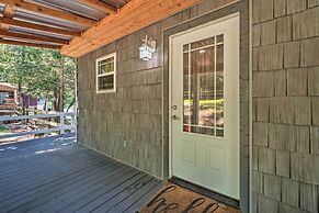 Waterfront Cottage in Fort Towson w/ 2 Decks!