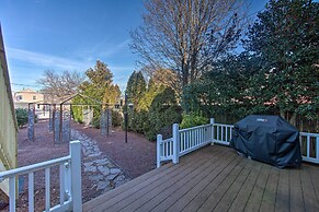 Central Hummelstown Apt: 4 Miles to Hershey Park!