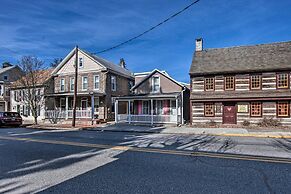 Central Hummelstown Apt: 4 Miles to Hershey Park!