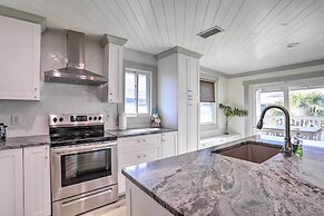 Walk to Beach: Condo w/ Deck in Indian Shores