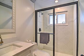 Walk to Beach: Condo w/ Deck in Indian Shores