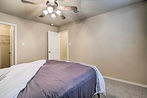 San Antonio Retreat w/ Fireplace + Pool Access!