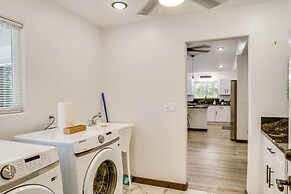 Keaau Getaway w/ Patio, 3 Mi to Shipman Beach!