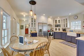 Historic Albion Mountain Cottage on Quiet Street!