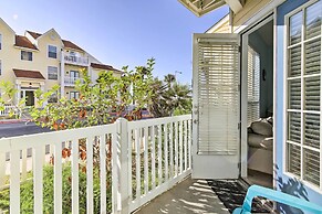 Corpus Christi Condo - Walk to Whitecap Beach!