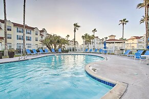 Corpus Christi Condo - Walk to Whitecap Beach!