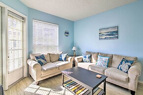 Corpus Christi Condo - Walk to Whitecap Beach!