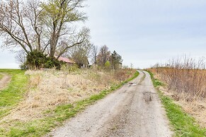 Historic Farmhouse on 7 Acres w/ Stellar View!