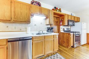 Historic Farmhouse on 7 Acres w/ Stellar View!