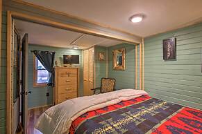 'work, Play & Get Away Cabin' Near Higgins Lake!