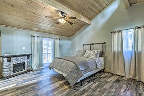 Sleepy Bear Cabin in Ruidoso: Deck & Yard Games!