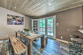 Sleepy Bear Cabin in Ruidoso: Deck & Yard Games!