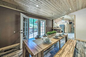 Sleepy Bear Cabin in Ruidoso: Deck & Yard Games!