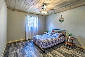 Sleepy Bear Cabin in Ruidoso: Deck & Yard Games!