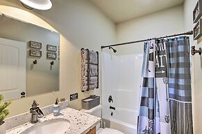 Cozy Cabin - 5 Miles to Mt Rainier National Park!