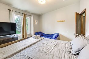 Near Downtown & Fishing: Anchorage Escape!