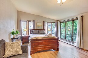 Near Downtown & Fishing: Anchorage Escape!