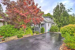 Peaceful Newland Family Cottage w/ 2 Decks!