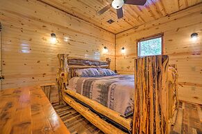 Talihina Retreat w/ Kiamichi River Access!
